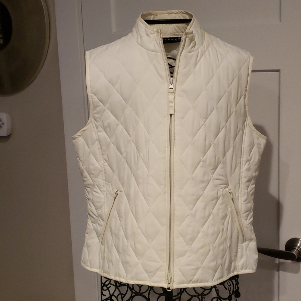 Relativity cream vest PLg